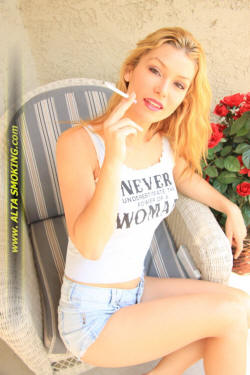 heather vandeven smoking